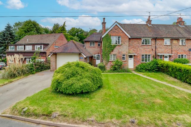 5 bed property, in Kings Lane, £875,000