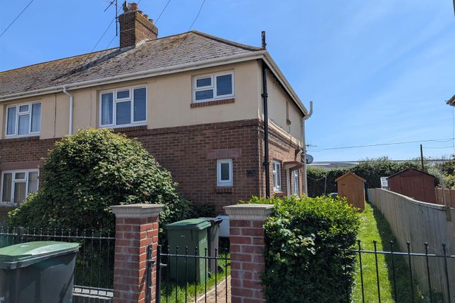 1 bed property, in Hereford Road, £75,000