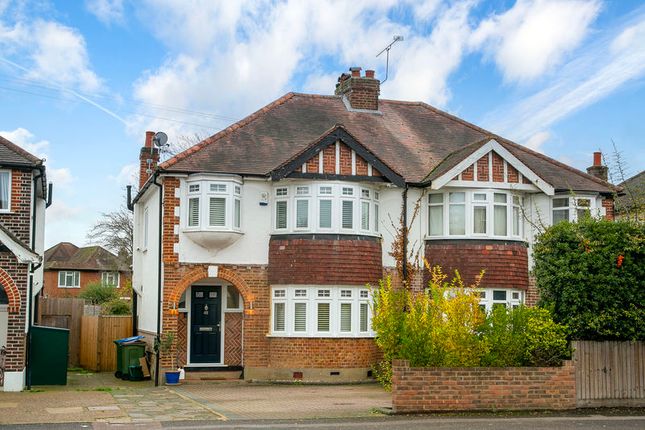 3 bed property, in Esher Road, £850,000