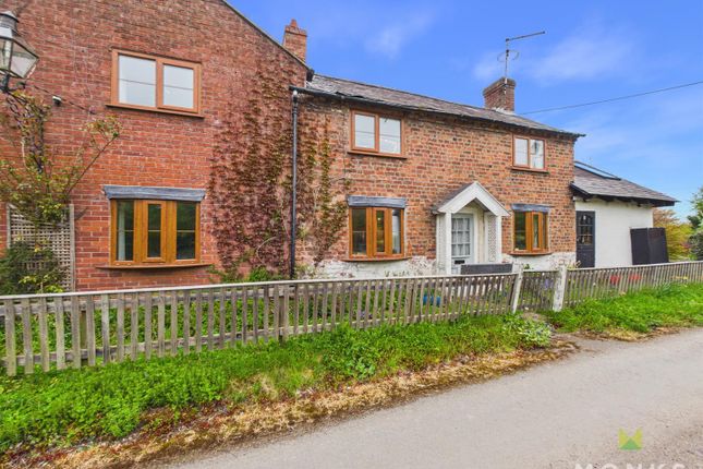 3 bed property, in Edstaston, £375,000