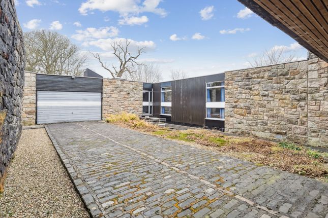 4 bed property, in Mill House Campsie Road, £320,000