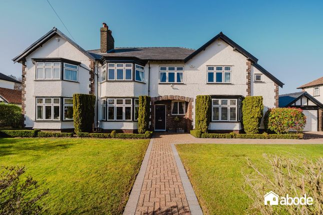 5 bed property, in St. Michaels Road, £1,200,000