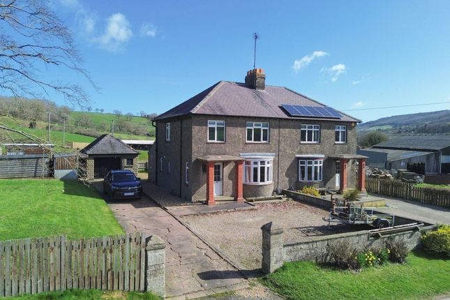 3 bed property, in Glenncliffe, £350,000