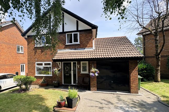 4 bed property, in Midford Drive, £375,000