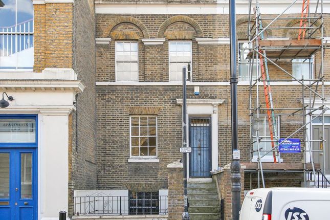 3 bed property, in 53 Fairfield Road, £435,000