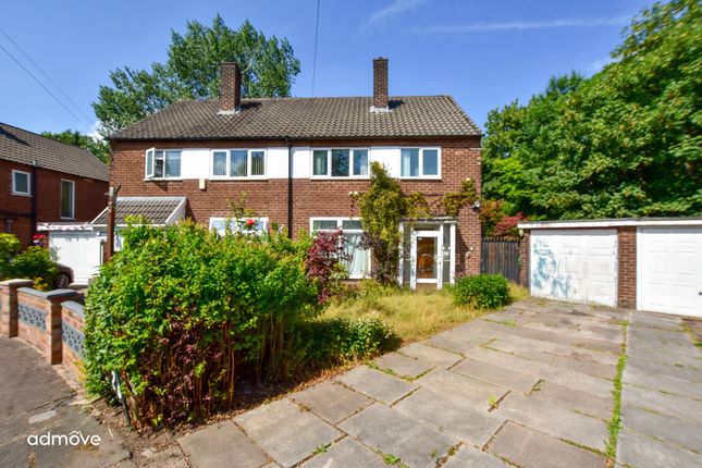 3 bed property, in Cherington Close, £275,000