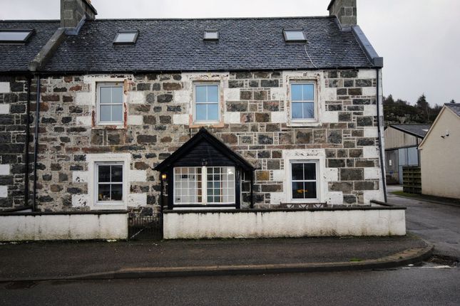 4 bed property, in 19 Main Street, £209,500
