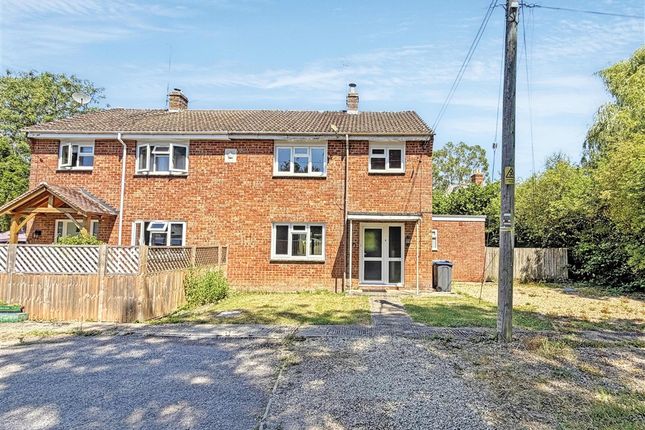 3 bed property, in Townsend Farm Cottages, £240,000