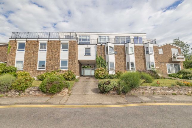 1 bed property, in Glen Iris Avenue, £170,000