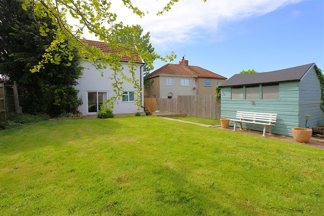 3 bed property, in Lower High Street, £370,000