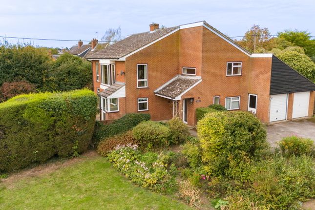 4 bed property, in Claremont, £500,000
