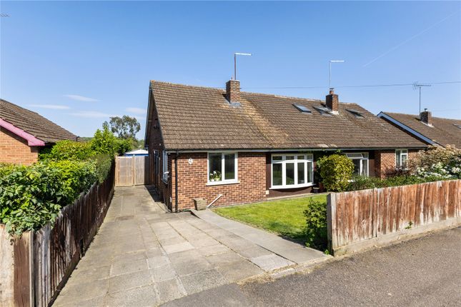 2 bed property, in Moorland Road, £599,950