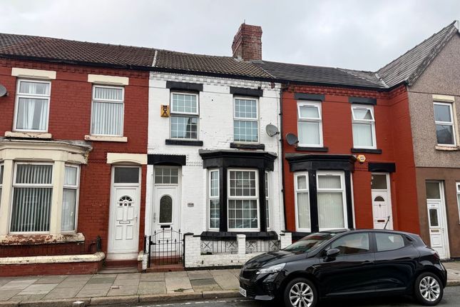 Studio, in 151 Molyneux Road, £165,000
