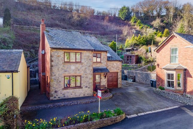 3 bed property, in Yeoman Street, £450,000
