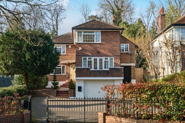 5 bed property, in Yester Road, £1,400,000