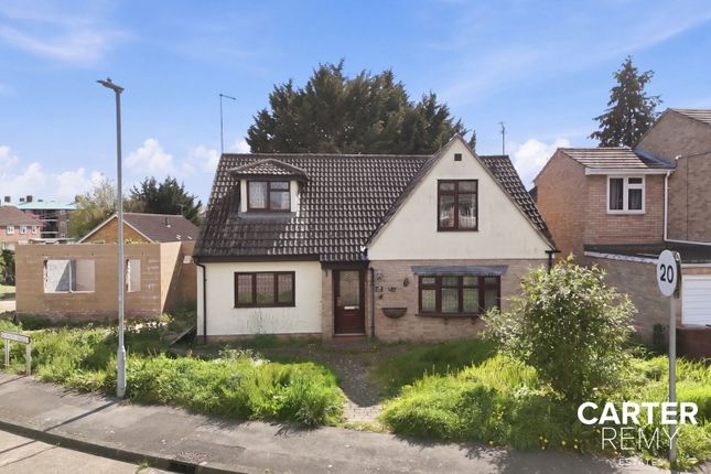 4 bed property, in Berwick Avenue, £515,000