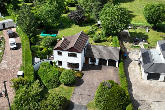 4 bed property, in Grange Road, £750,000