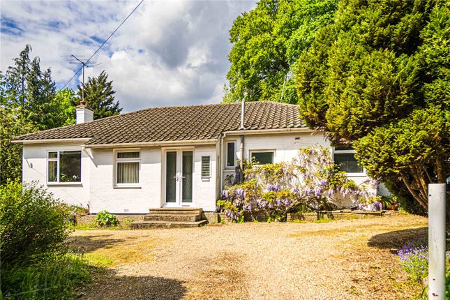 3 bed property, in Harthall Lane, £800,000