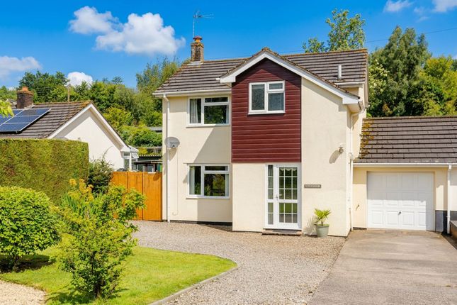 3 bed property, in 4 Waie Gardens, £365,000