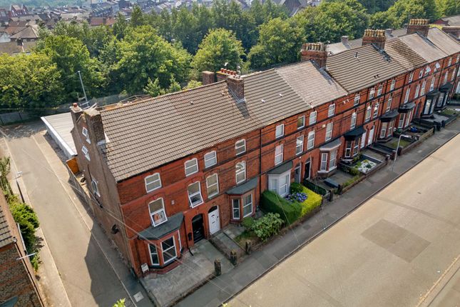 6 bed property, in Island Road, £385,000