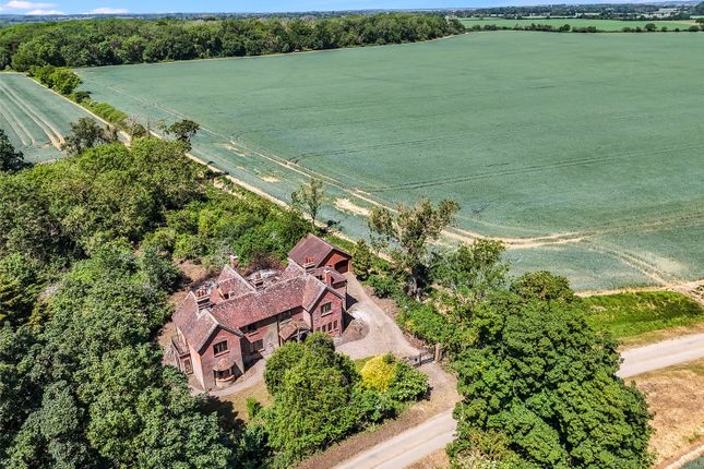 6 bed property, in Kirby Hall Cottages, £500,000