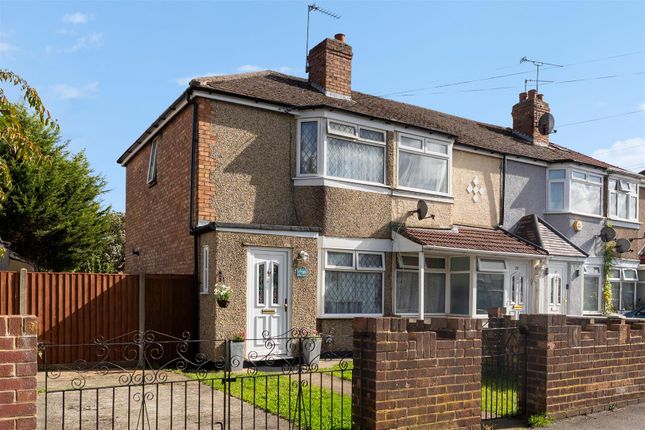 2 bed property, in Fredora Avenue, £440,000