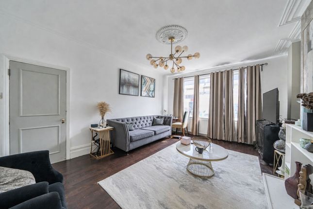 3 bed property, in Malvern Road, £560,000