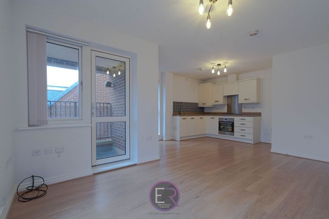 2 bed property, in Ketley Park Road, £150,000