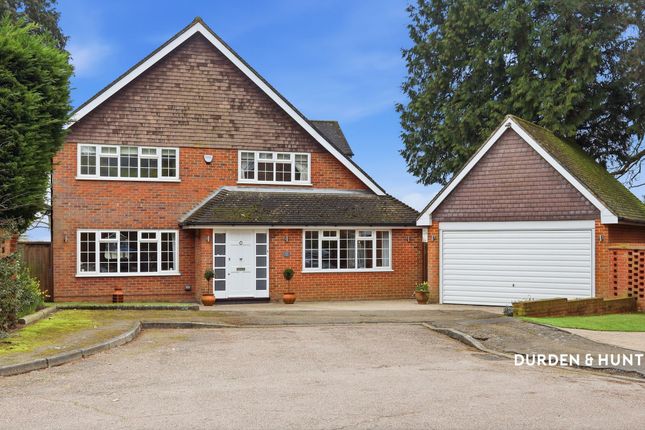 4 bed property, in The Summit, £1,350,000