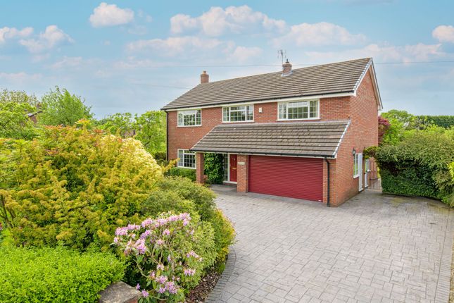4 bed property, in High Street, £725,000