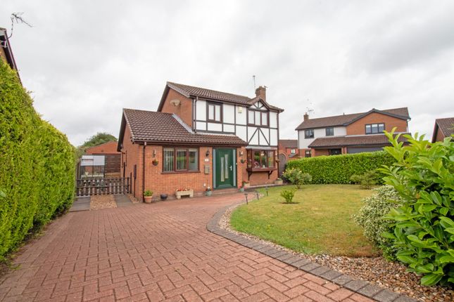 4 bed property, in Priory Way, £295,000