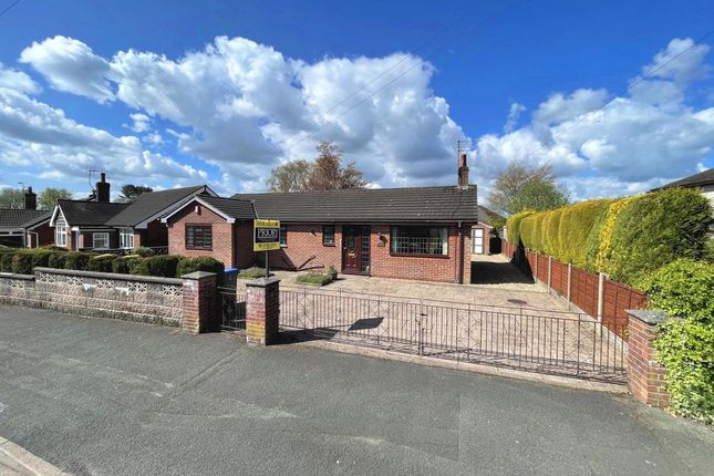3 bed property, in Conway Road, £295,000