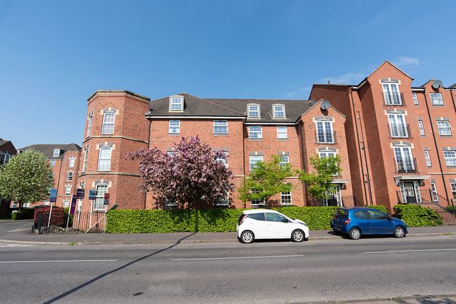 2 bed property, in Magnus Court, £110,000