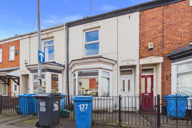 2 bed property, in Clumber Street, £105,000