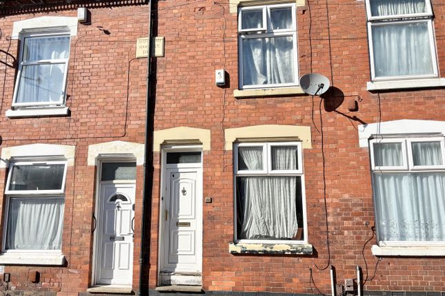 2 bed property, in Sherrard Road, £210,000