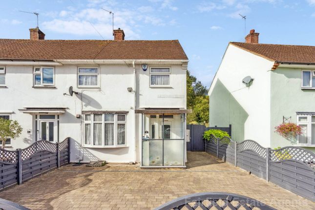 2 bed property, in Letchworth Close, £425,000