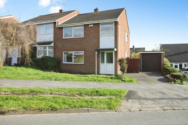 3 bed property, in Kirkby Road, £260,000