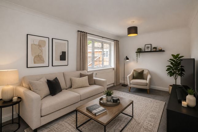 2 bed property, in Eland Close, £90,000