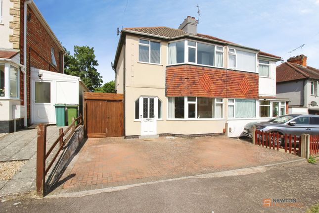 3 bed property, in Cleveleys Avenue, £275,000