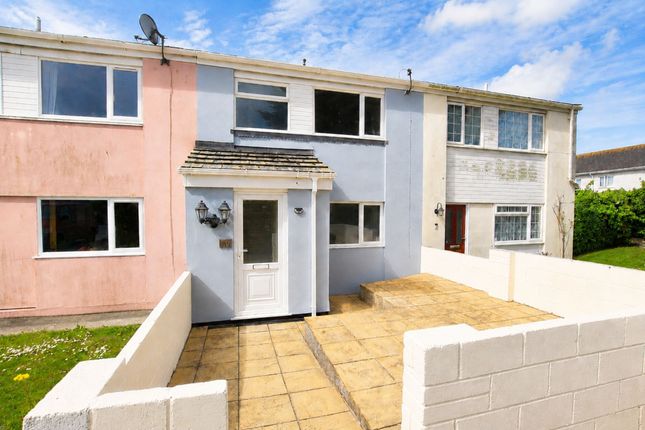 3 bed property, in Pendragon Crescent, £269,950