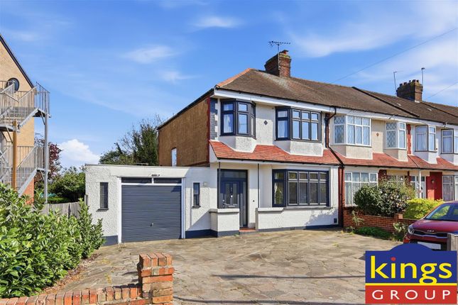 5 bed property, in Church Street, £675,000