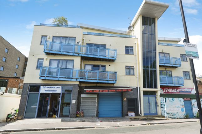 1 bed property, in Clipper Way, £250,000