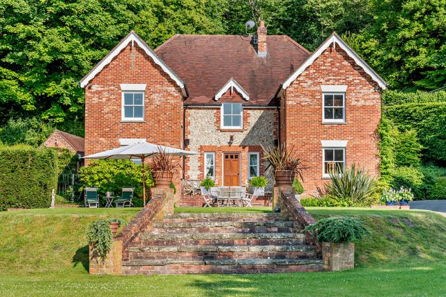 5 bed property, in Brockbridge, £2,600,000