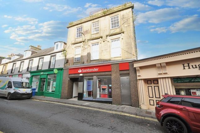 1 bed property, in 32 George Street, £19,000