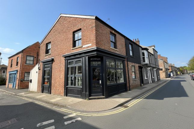 1 bed property, in Nunnery Lane, £385,000