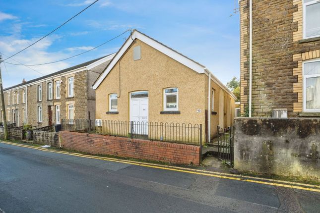 3 bed property, in Bethlehem Road, £125,000