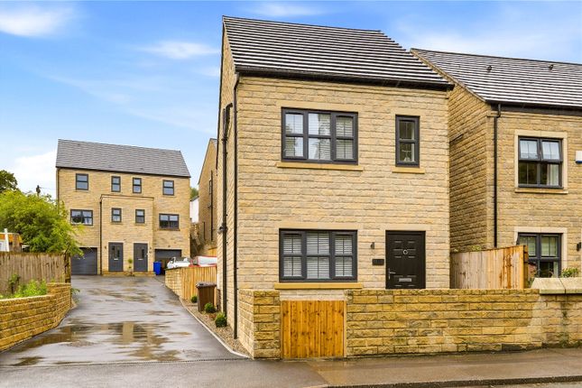 3 bed property, in Long Ing Lane, £245,000