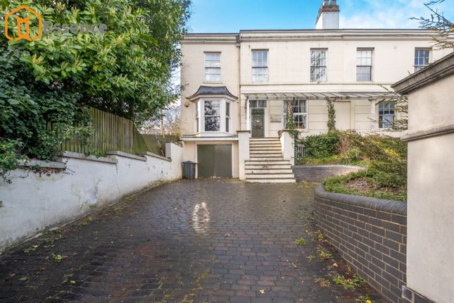 5 bed property, in Bristol Road, £700,000