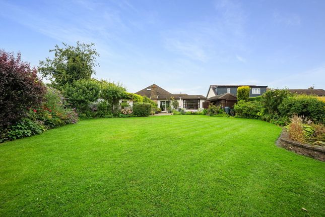 3 bed property, in Lancaster Road, £500,000