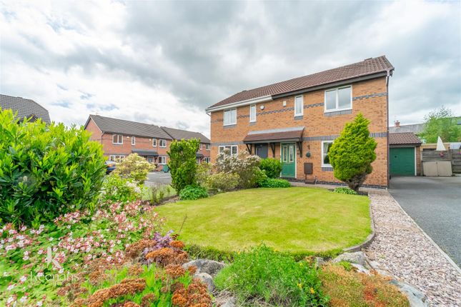 3 bed property, in Aviemore Close, £299,950